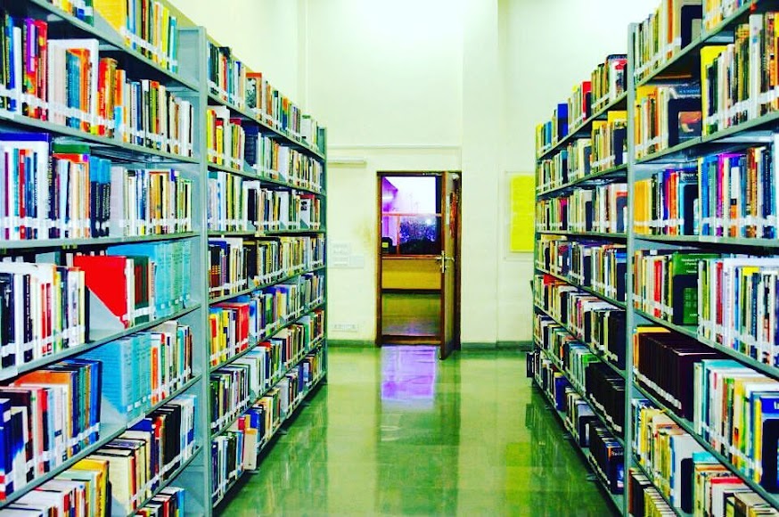 DA-IICT Gandhinagar Image 7