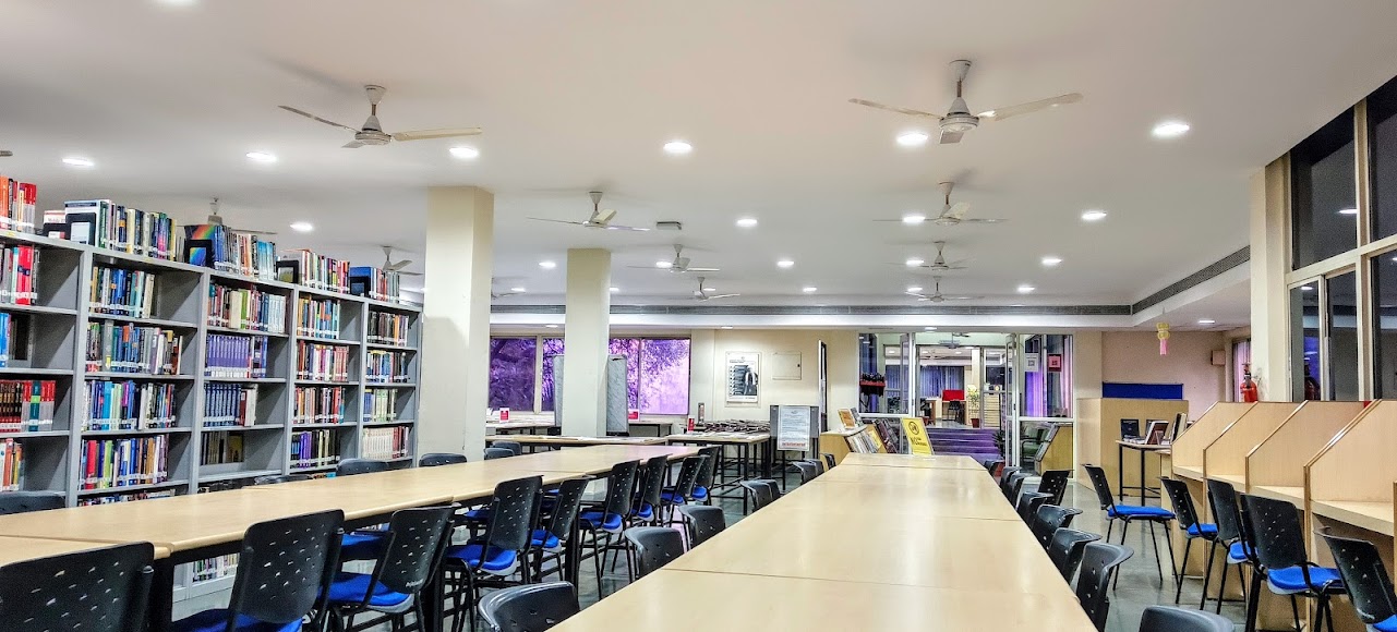 DA-IICT Gandhinagar Image 15