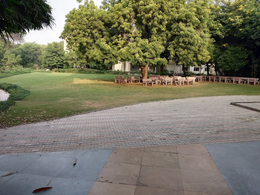 DA-IICT Gandhinagar Image 21