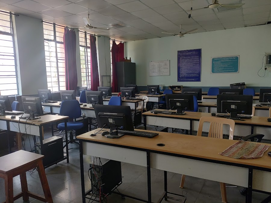 GCOEK Karad Image 15