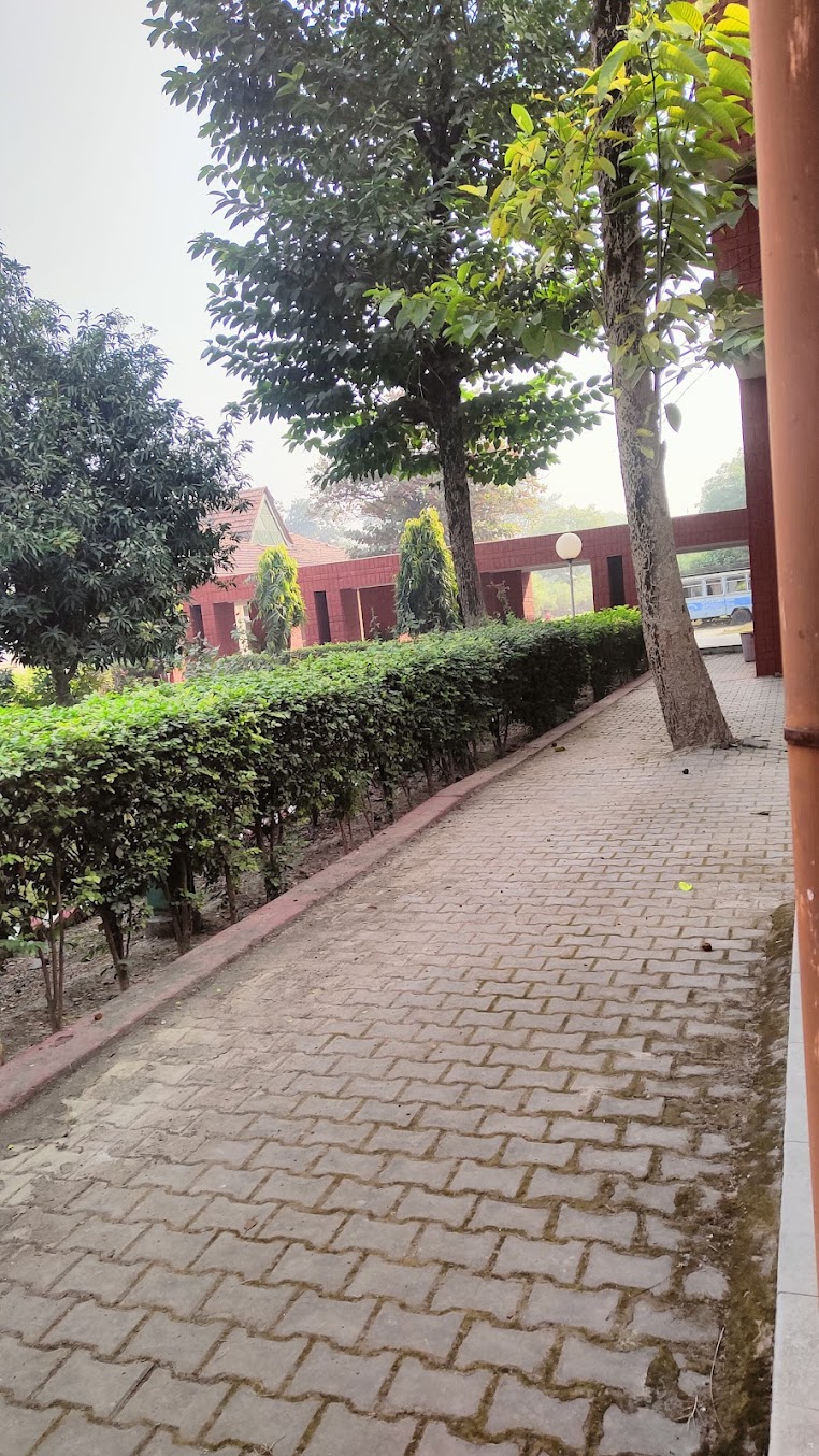 IICT Bhadohi Image 12