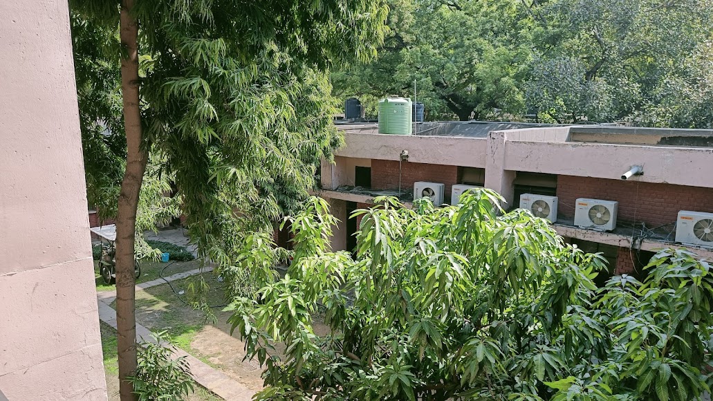 IIT Delhi Image 2