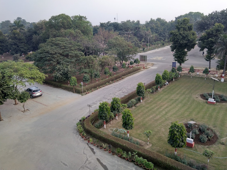 IET Lucknow Image 10