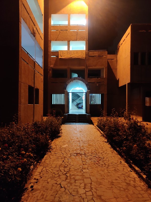 IET Lucknow Image 24