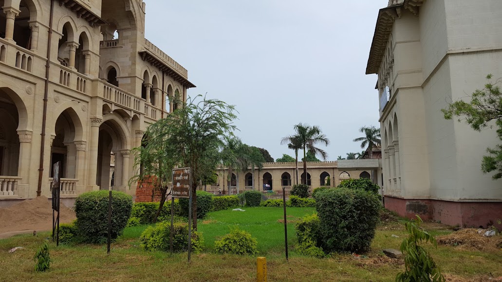 J.K. Institute Allahabad Image 2