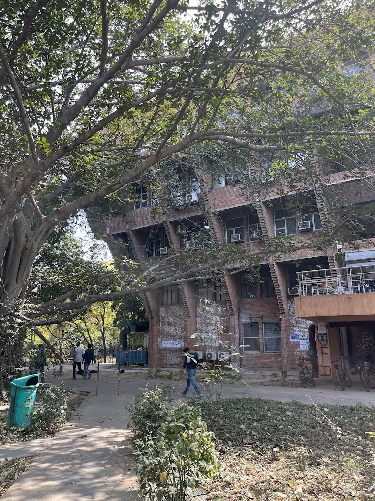 JNU Image 10