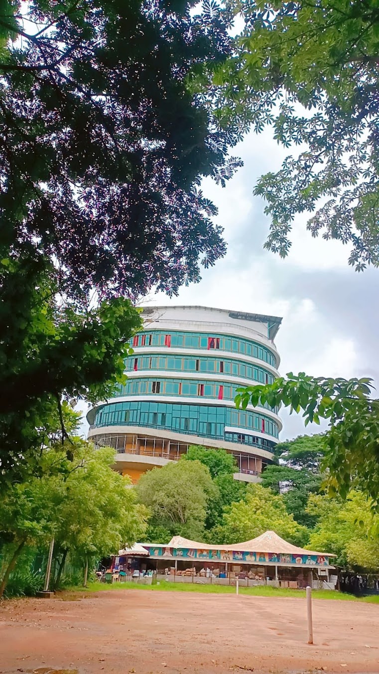 KL University Image 9