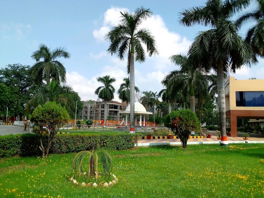 MMMUT Gorakhpur Image 8