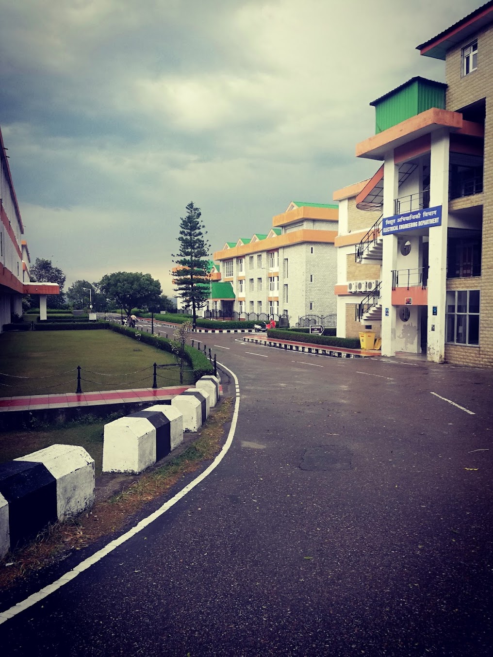 NIT Hamirpur Image 8