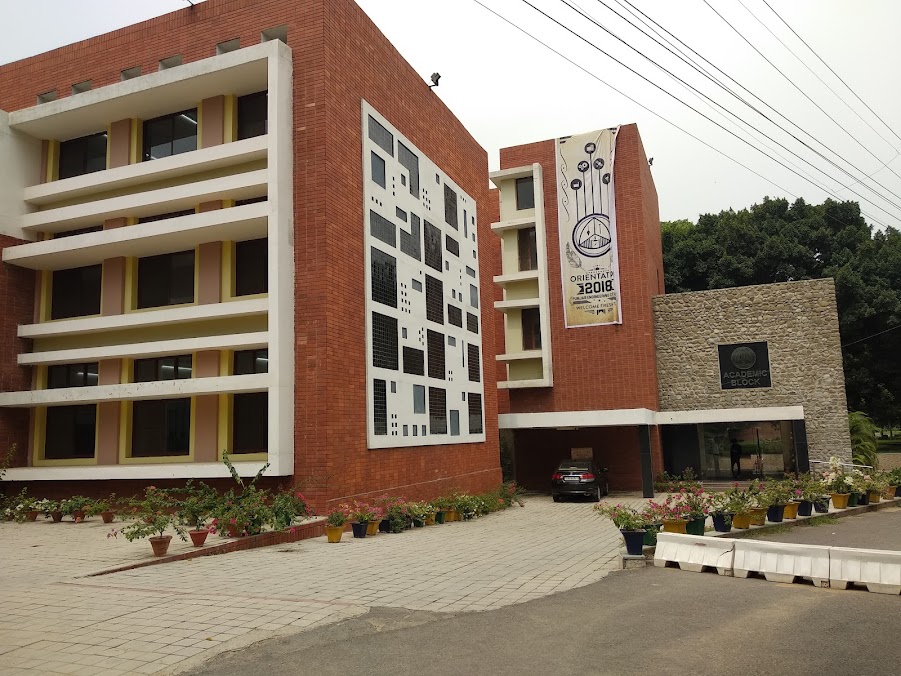 PEC Chandigarh Image 16