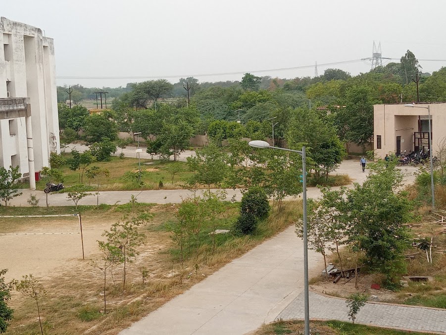 REC Azamgarh Image 15