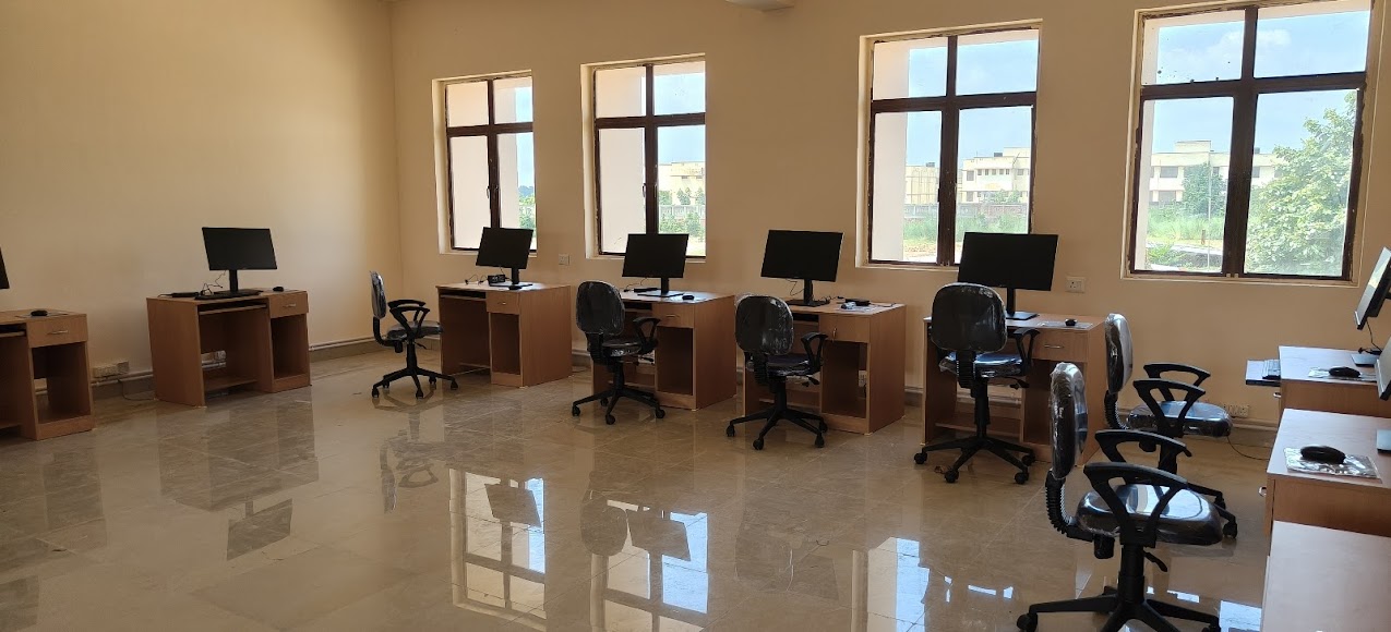 REC Pratapgarh Image 3